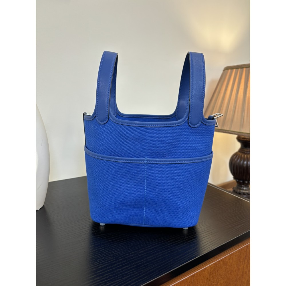 Picotin-Cargo-039